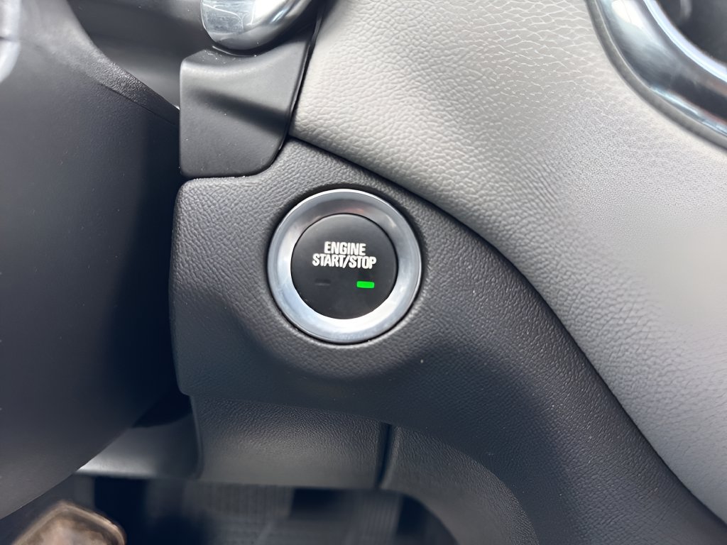 Used 2024 Chevrolet Equinox LS w/ LS Convenience Package FWD image 23