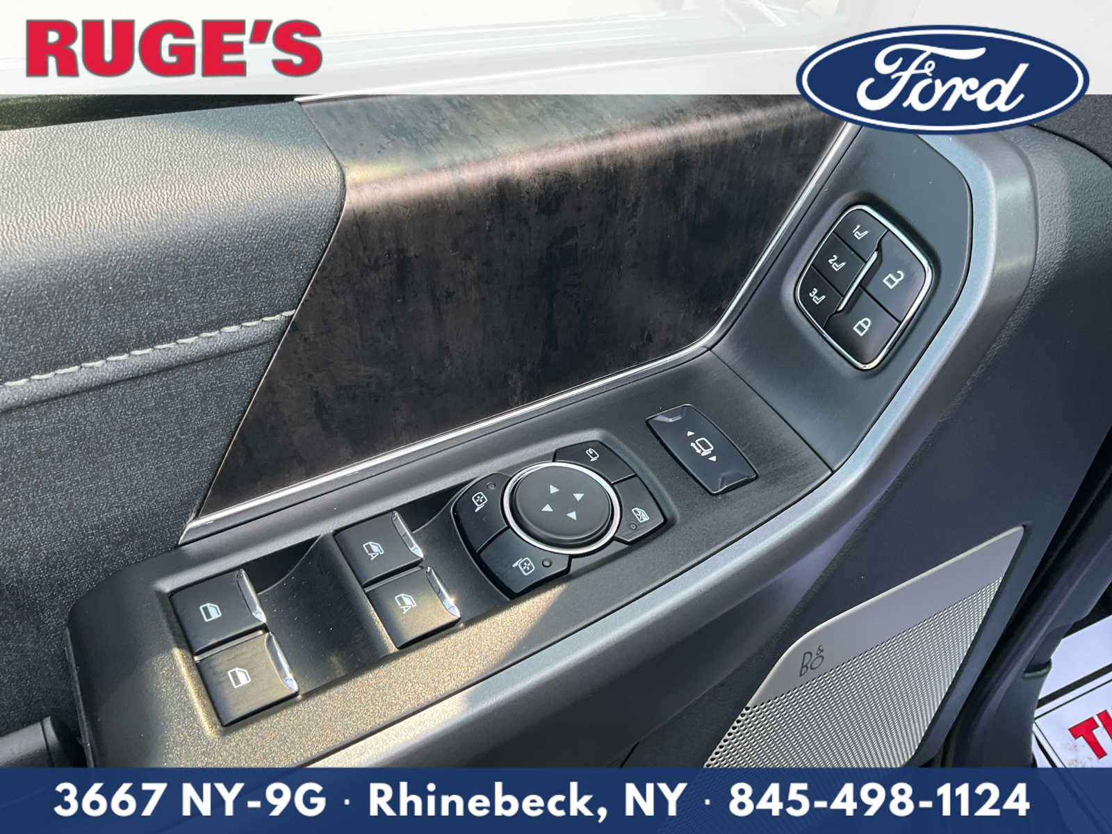 Used 2025 Ford F350 Lariat w/ Lariat Ultimate Package AWD/4WD image 18