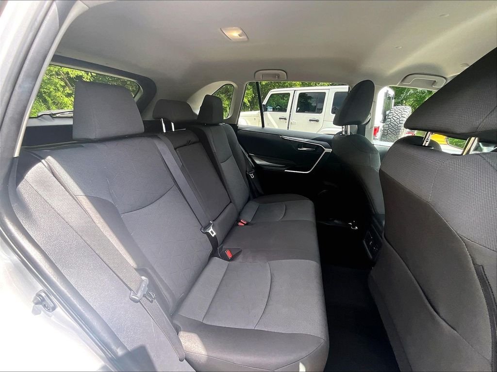 Certified 2025 Toyota RAV4 XLE AWD/4WD image 16