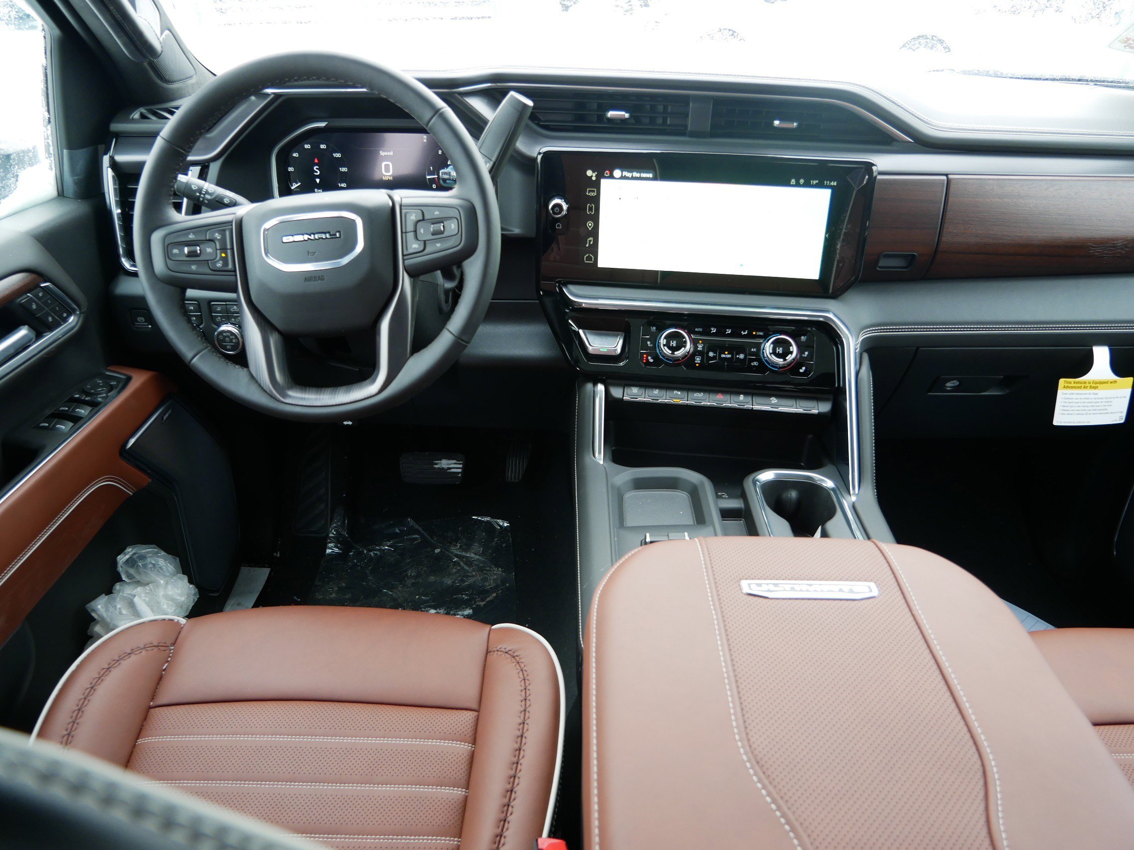 New 2026 GMC Sierra 2500 Denali Ultimate w/ Max Trailering Package image 14