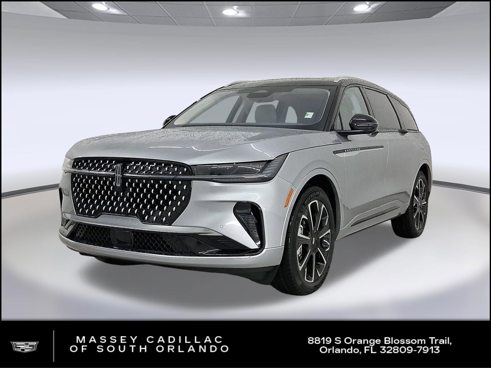 Used 2026 Lincoln Nautilus Reserve image 1