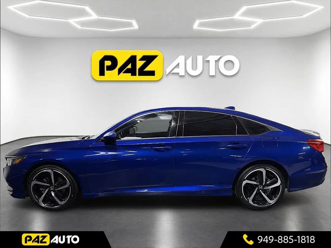 Used 2018 Honda Accord Sport image 2