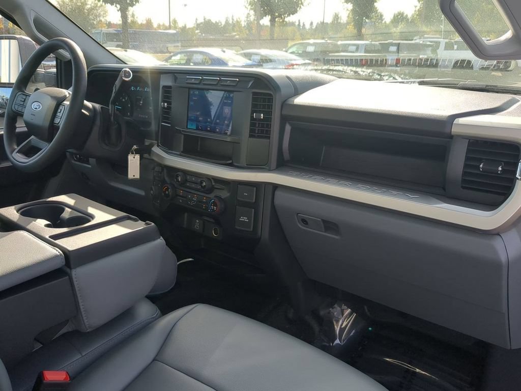 New 2024 Ford F350 XL w/ XL Chrome Package AWD/4WD image 25
