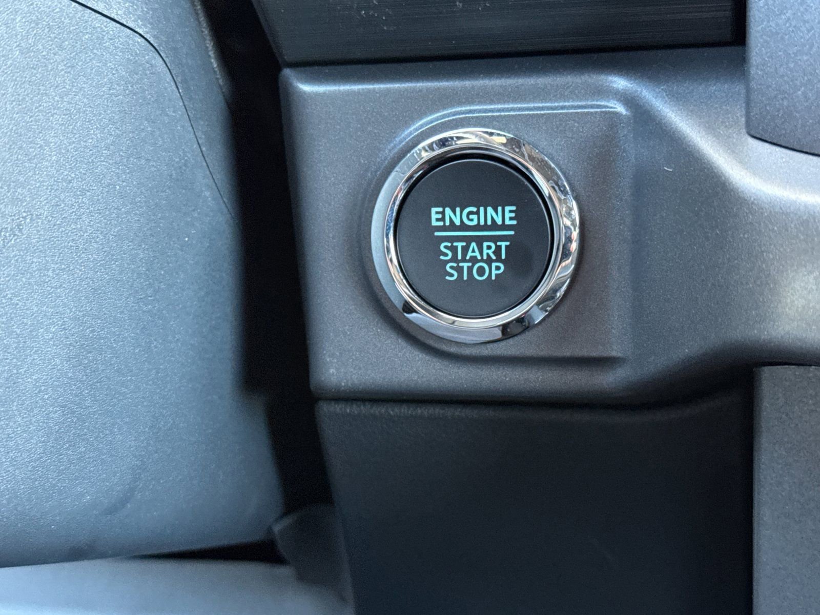 New 2025 Ford F150 XLT w/ Equipment Group 302A MID image 24