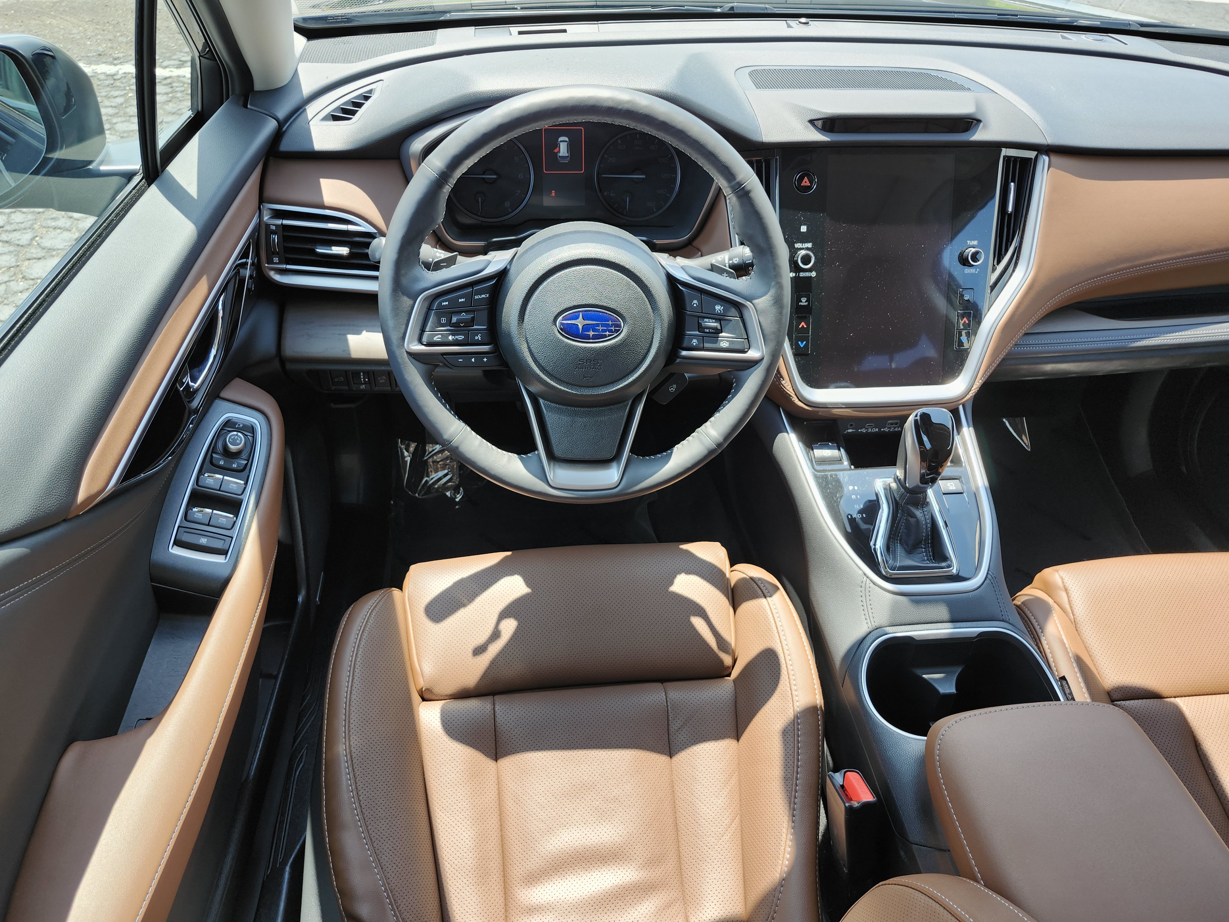 Used 2025 Subaru Outback Touring AWD/4WD image 31
