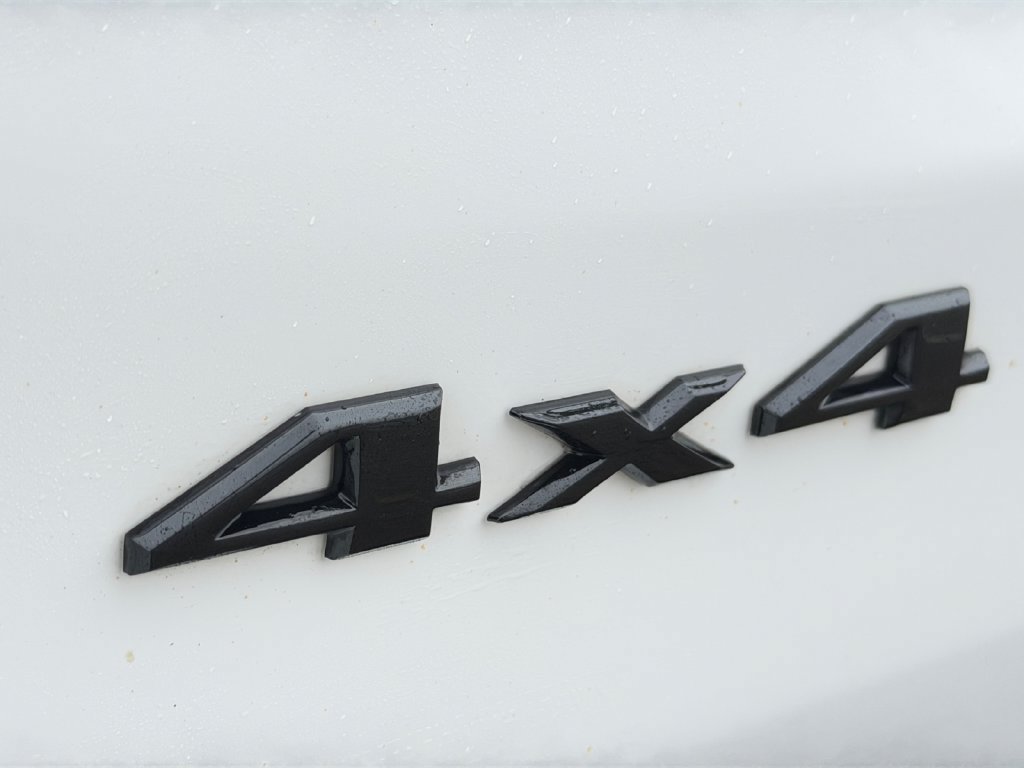 Used 2021 Jeep Grand Cherokee Laredo X AWD/4WD image 11
