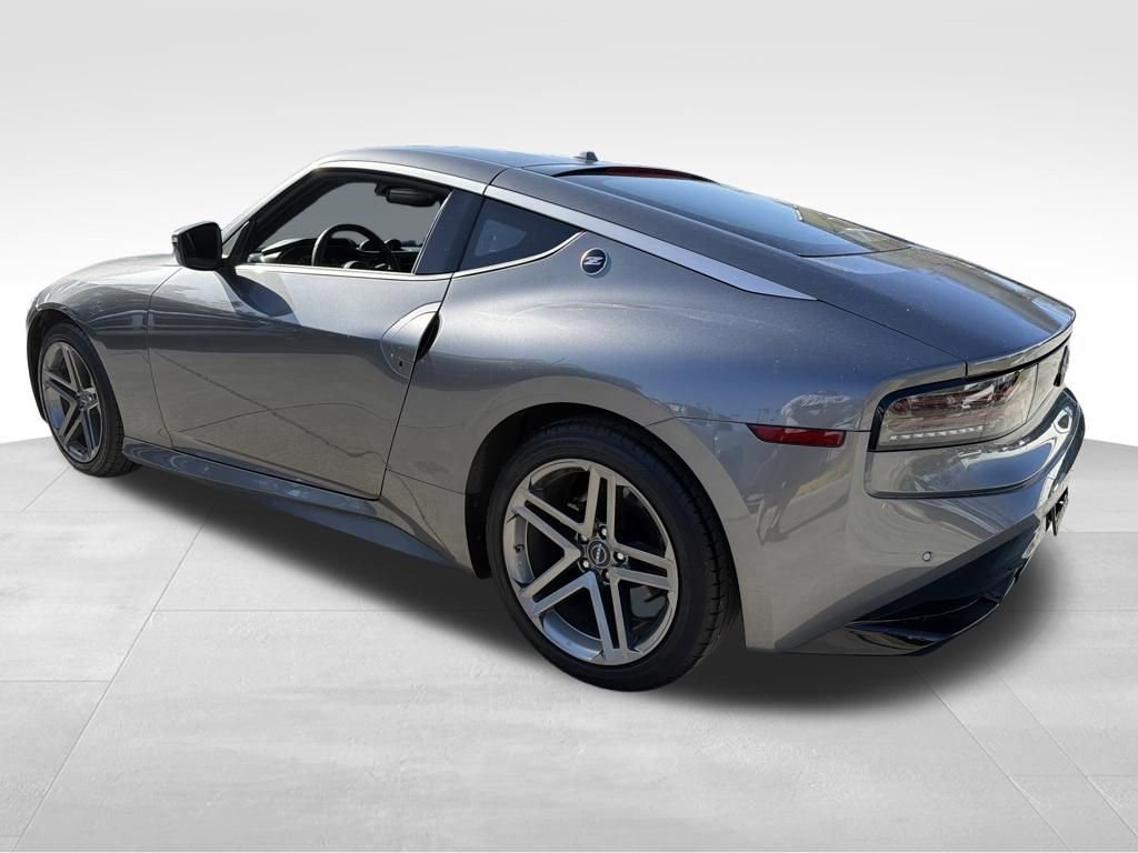 Used 2024 Nissan Z Sport w/ Floor Mat Package image 5