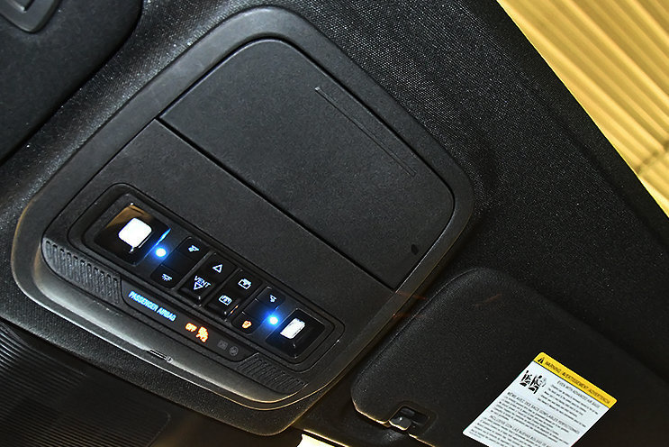 Used 2023 Ford Explorer ST w/ Equipment Group 401A AWD/4WD image 25