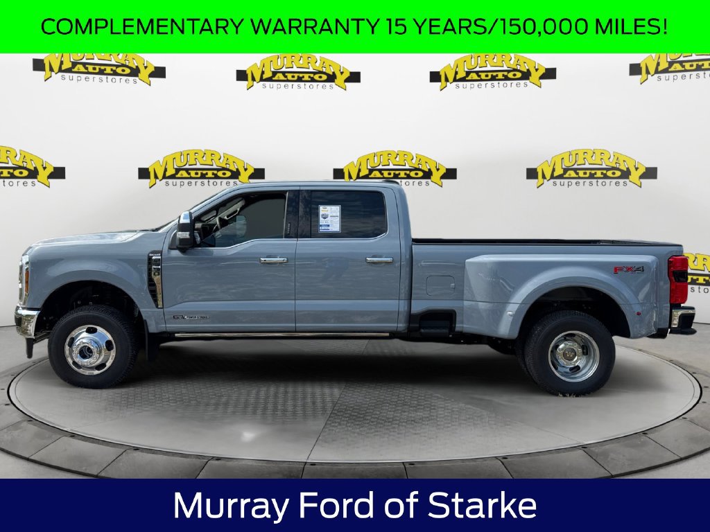 New 2026 Ford F350 King Ranch w/ Chrome Package AWD/4WD image 2