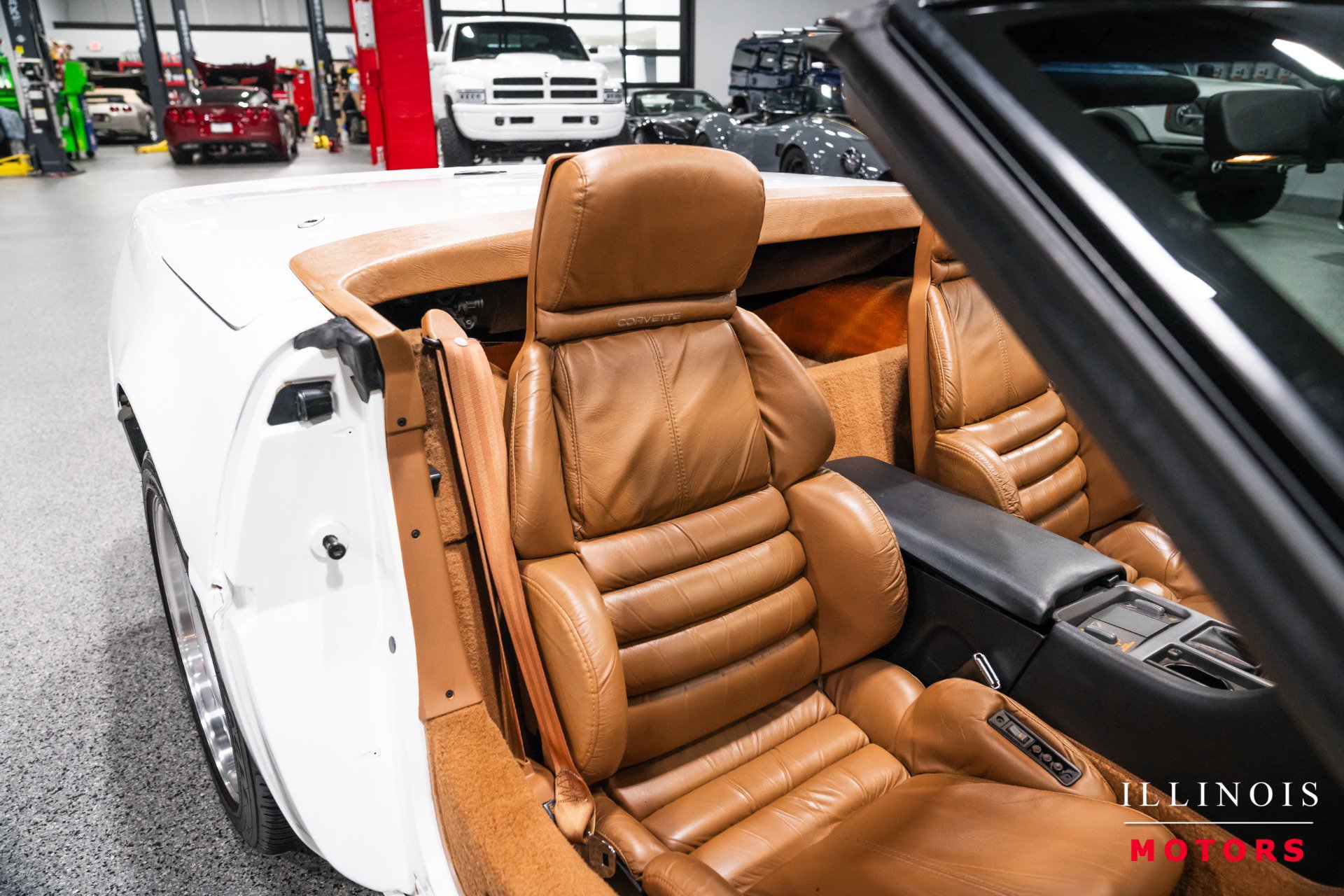 Used 1991 Chevrolet Corvette Convertible RWD image 25