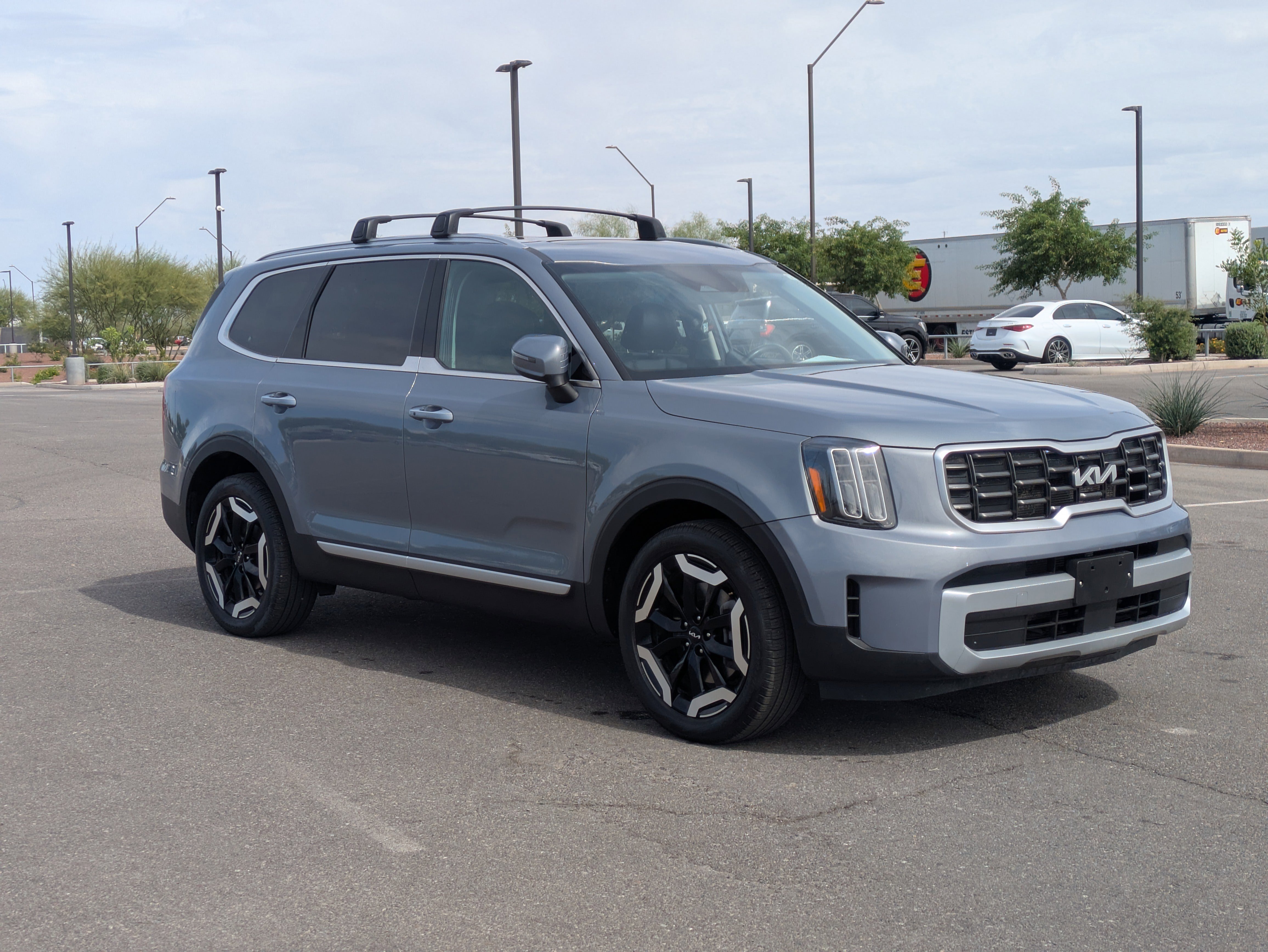 Used 2025 Kia Telluride S AWD/4WD image 7