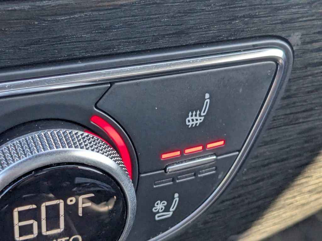 Used 2018 Audi Q7 3.0T Prestige image 11