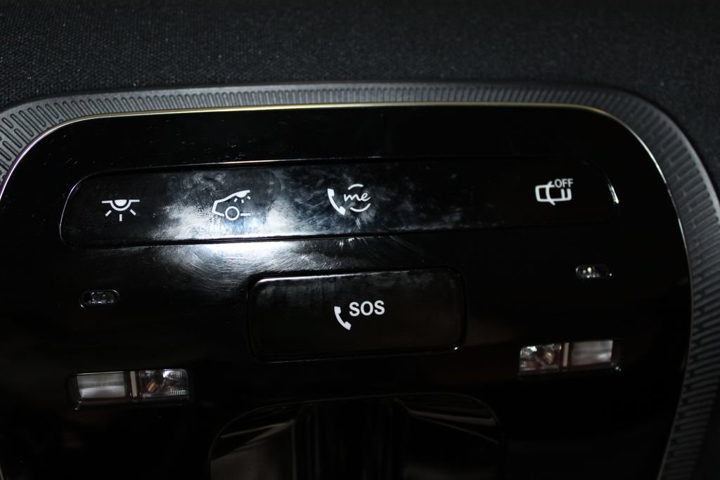 Used 2024 Mercedes-Benz C 300 Sedan image 53