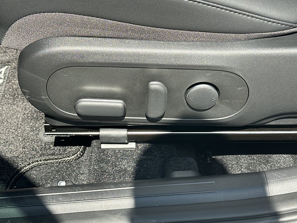 New 2026 Hyundai Kona SEL Premium FWD image 28
