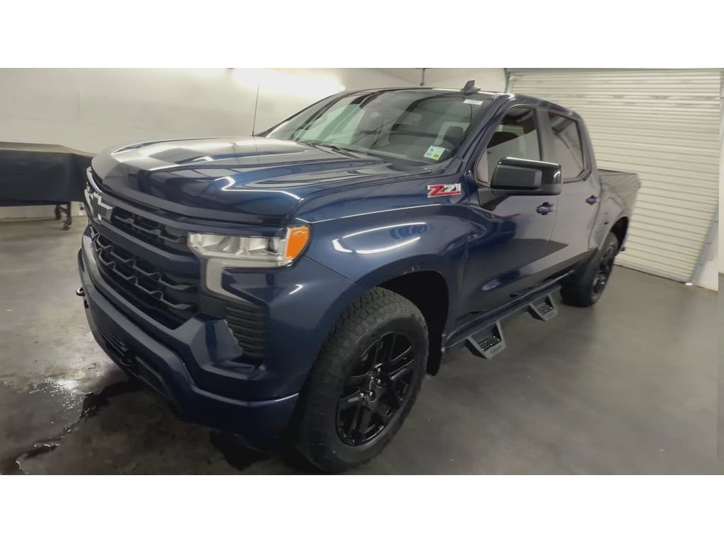 Used 2022 Chevrolet Silverado 1500 RST AWD/4WD image 4