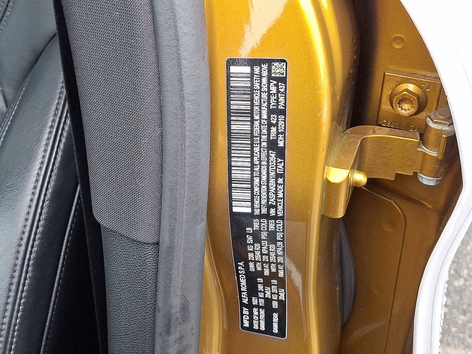 Used 2022 Alfa Romeo Stelvio Veloce image 29