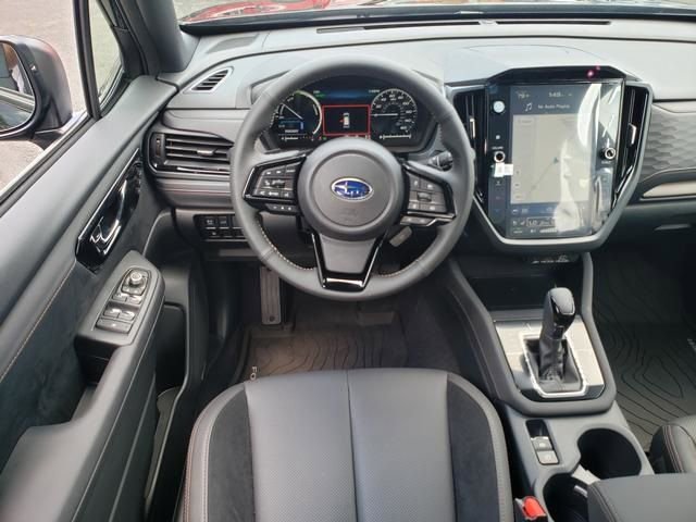 Used 2025 Subaru Forester Touring w/ Touring Package image 15