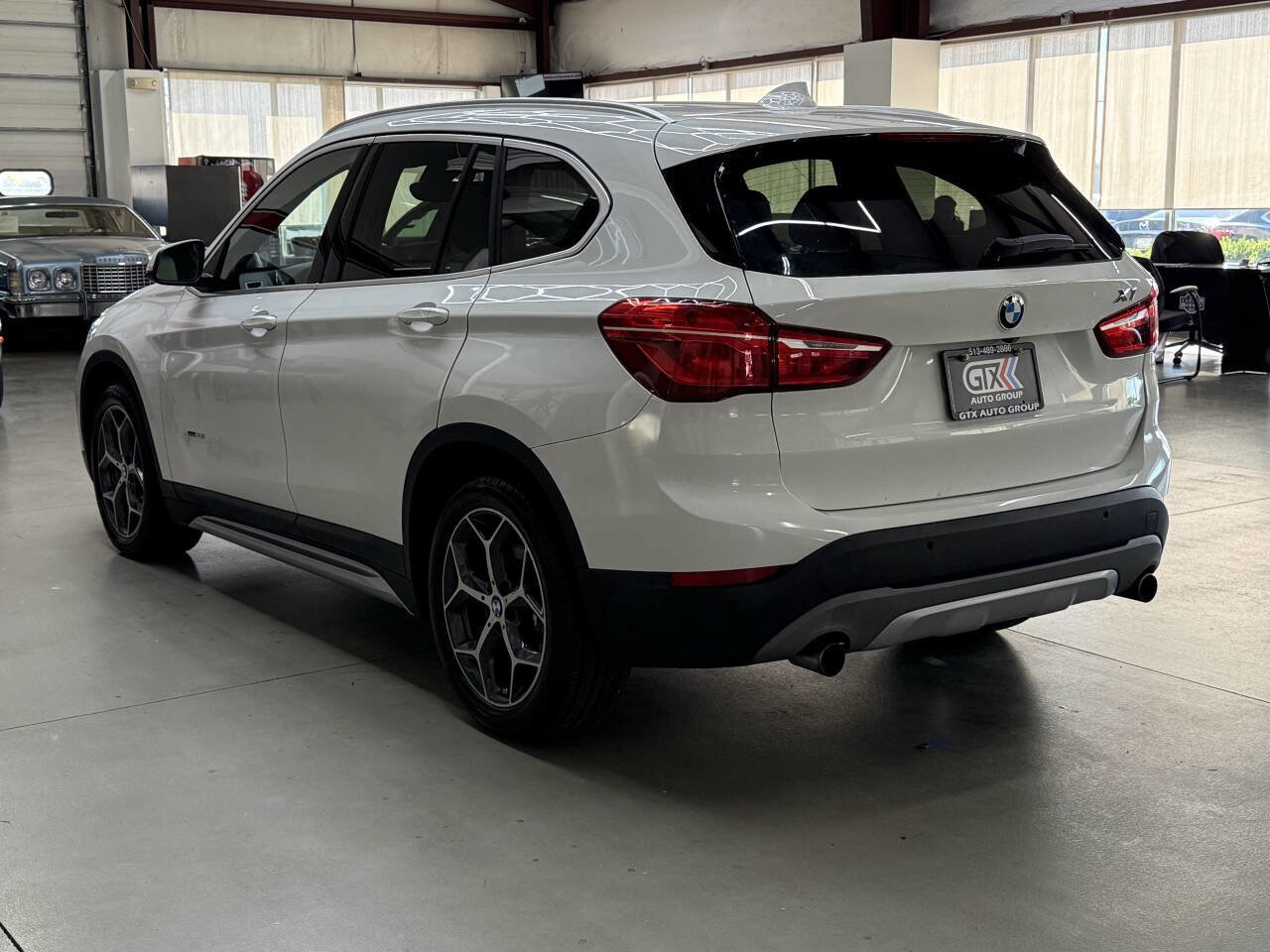 Used 2016 BMW X1 xDrive28i image 2