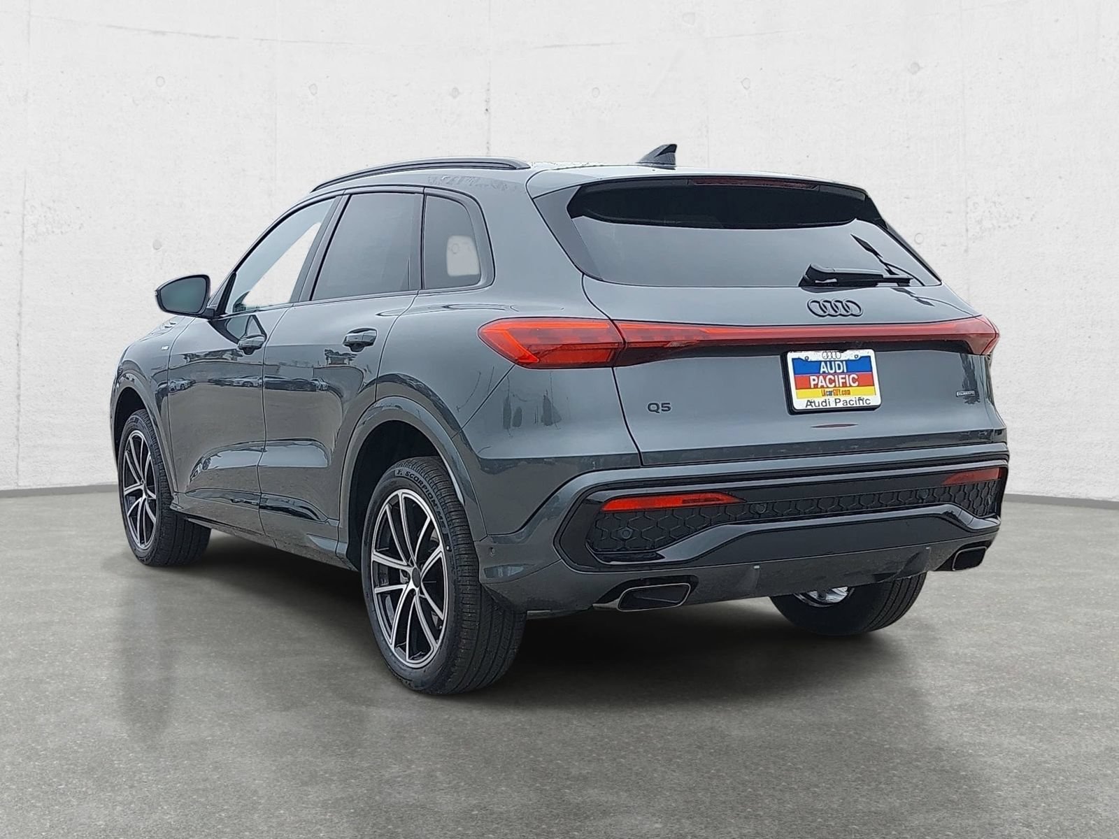 New 2026 Audi Q5 Premium Plus AWD/4WD image 7