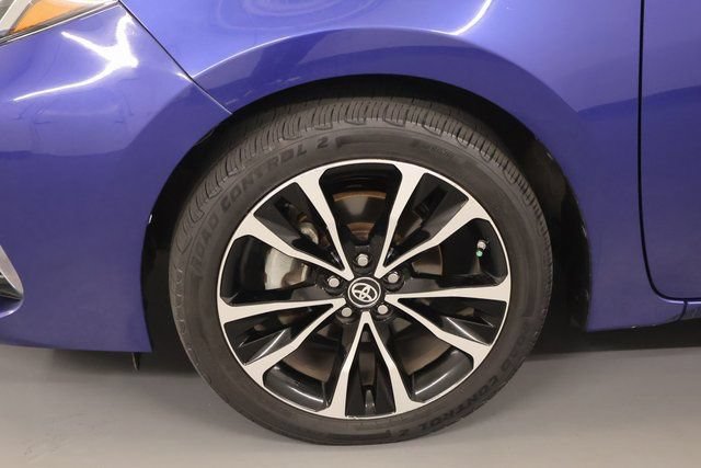 Used 2019 Toyota Corolla SE FWD image 8