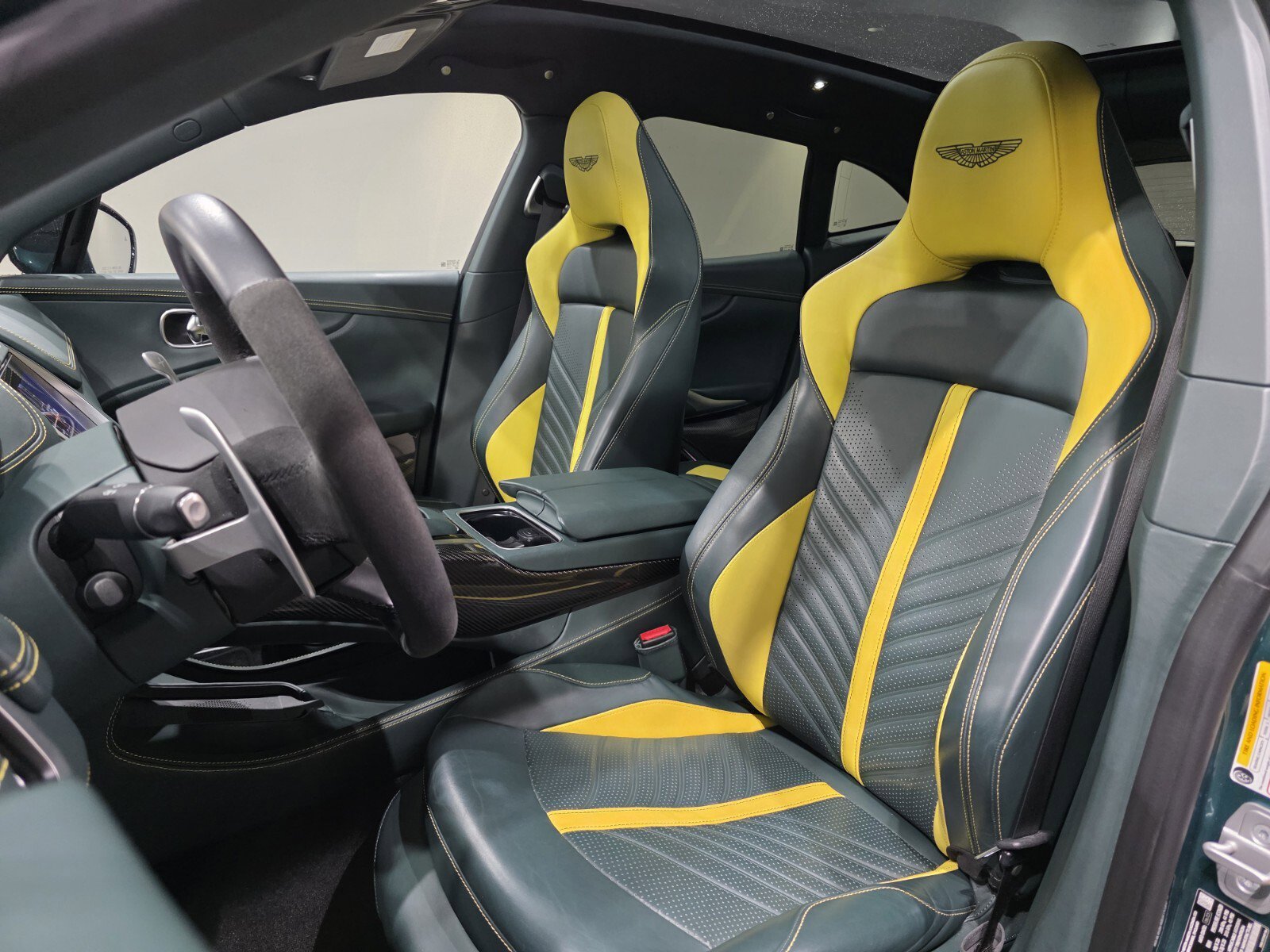 Used 2024 Aston Martin DBX 707 image 12