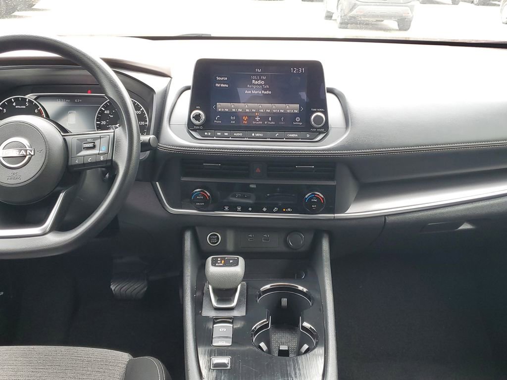 Used 2023 Nissan Rogue SV FWD image 23