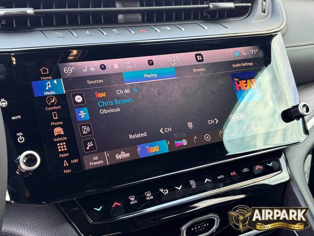 New 2026 Jeep Grand Cherokee Altitude AWD/4WD image 23