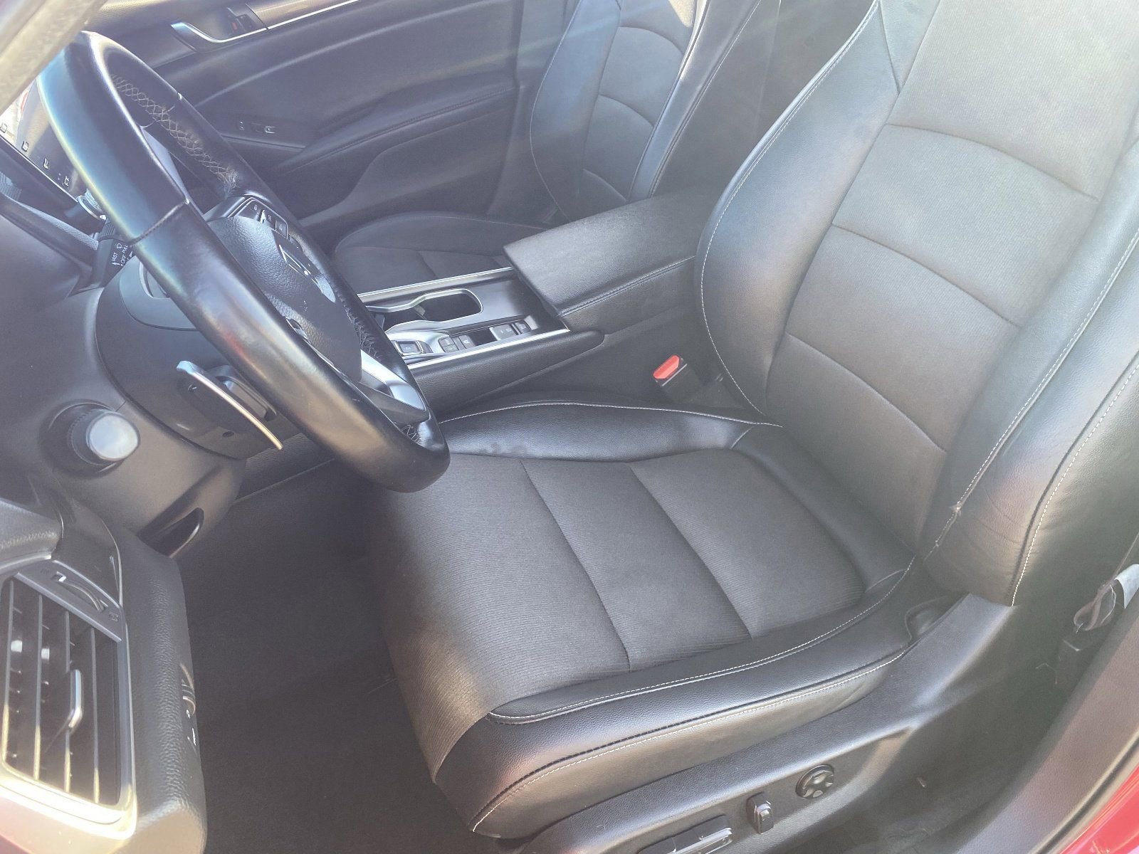 Used 2022 Honda Accord Sport image 21