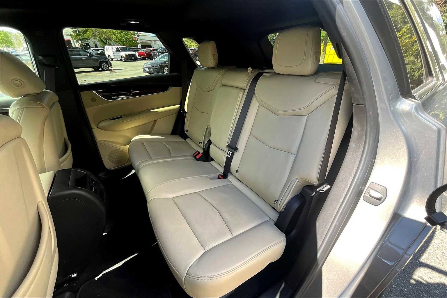 Used 2019 Cadillac XT5 Luxury image 19