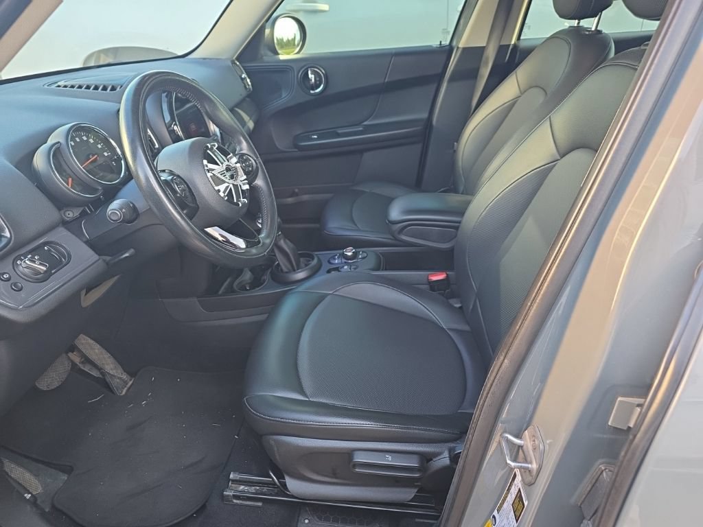 Used 2019 MINI Cooper Countryman FWD image 9