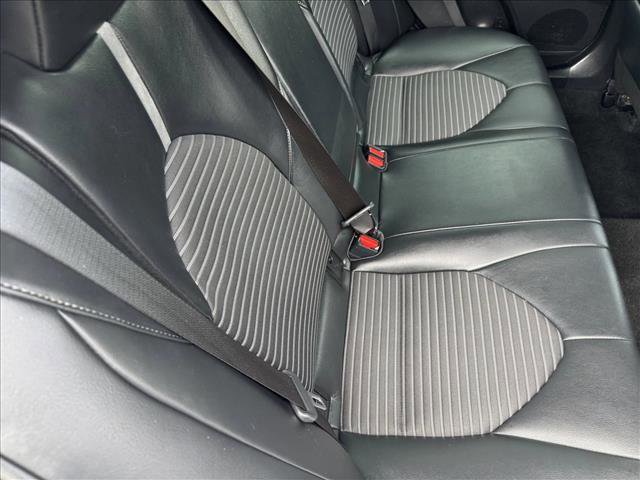 Certified 2022 Toyota Camry SE w/ Carpet Mat Package (TMS) FWD image 18
