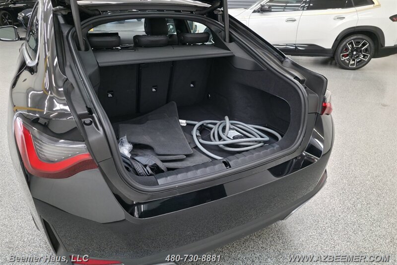 Used 2023 BMW i4 eDrive35 RWD image 14