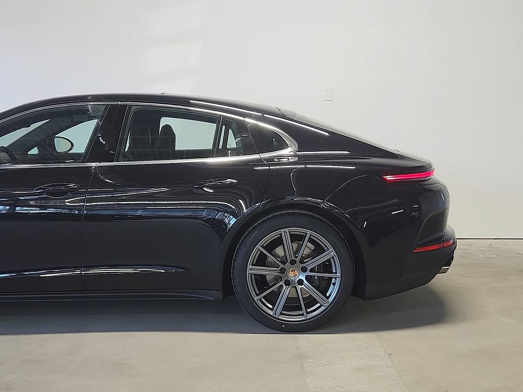 New 2026 Porsche Panamera 4 AWD/4WD image 7