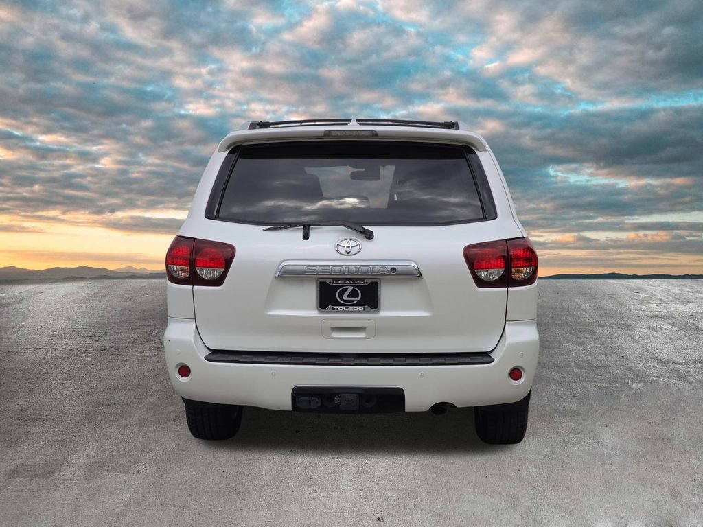 Used 2019 Toyota Sequoia Platinum AWD/4WD image 7