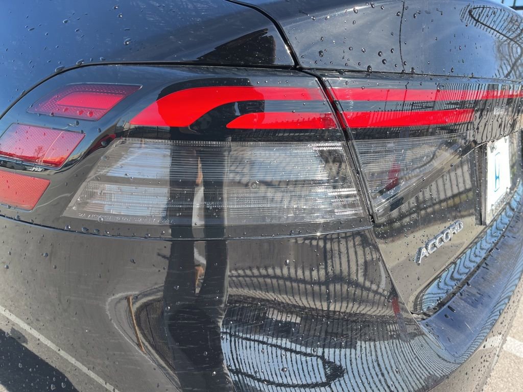 Used 2025 Honda Accord SE image 7