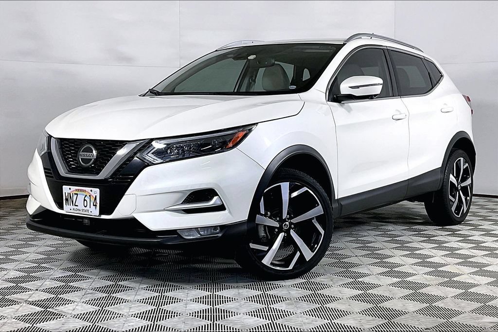 Used 2022 Nissan Rogue Sport SL w/ Premium Package FWD image 1