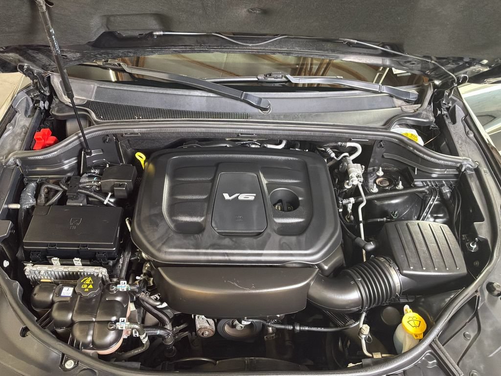 Used 2016 Dodge Durango Limited w/ Nav & Power Liftgate Group AWD/4WD image 37