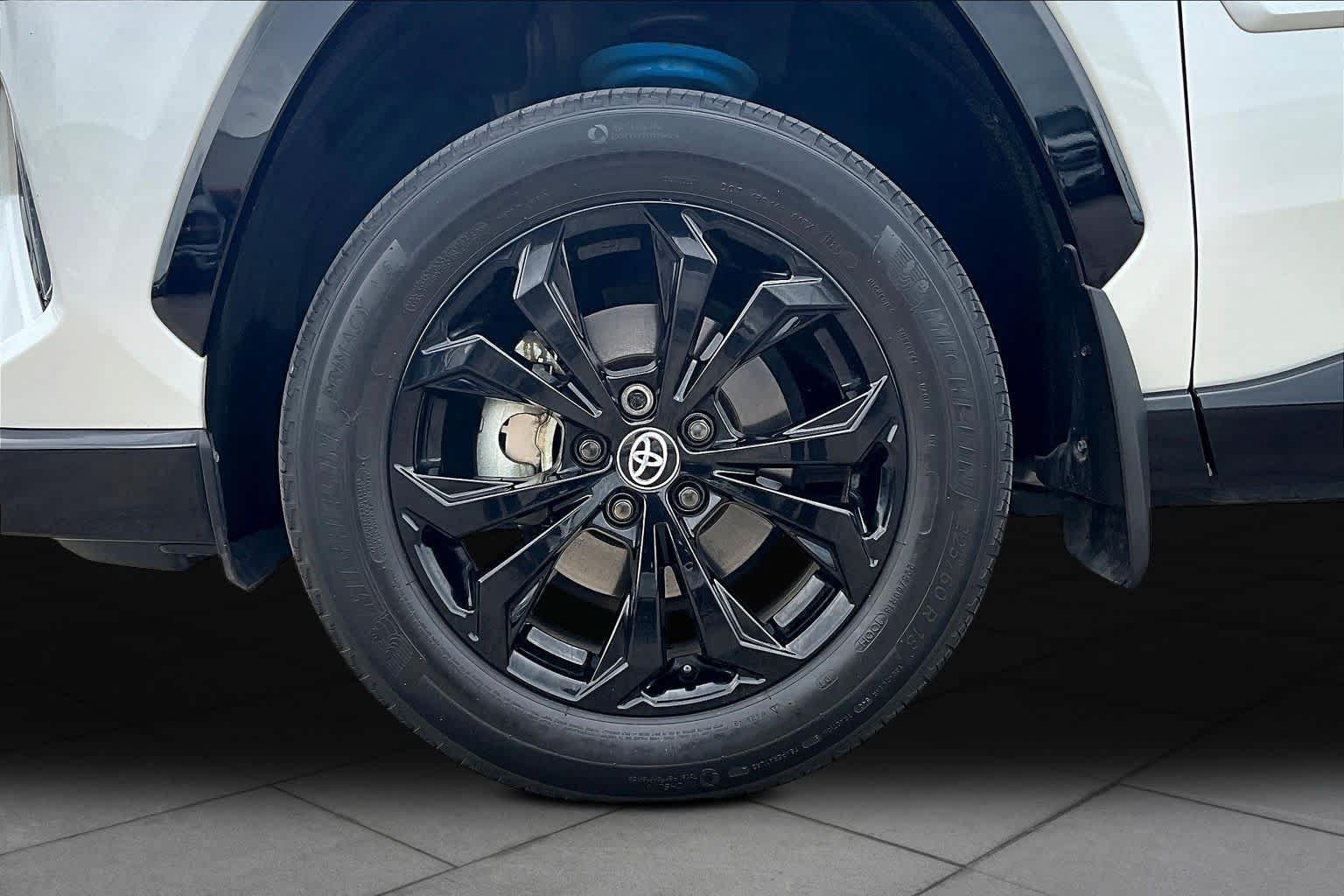 Certified 2023 Toyota RAV4 XSE AWD/4WD image 11