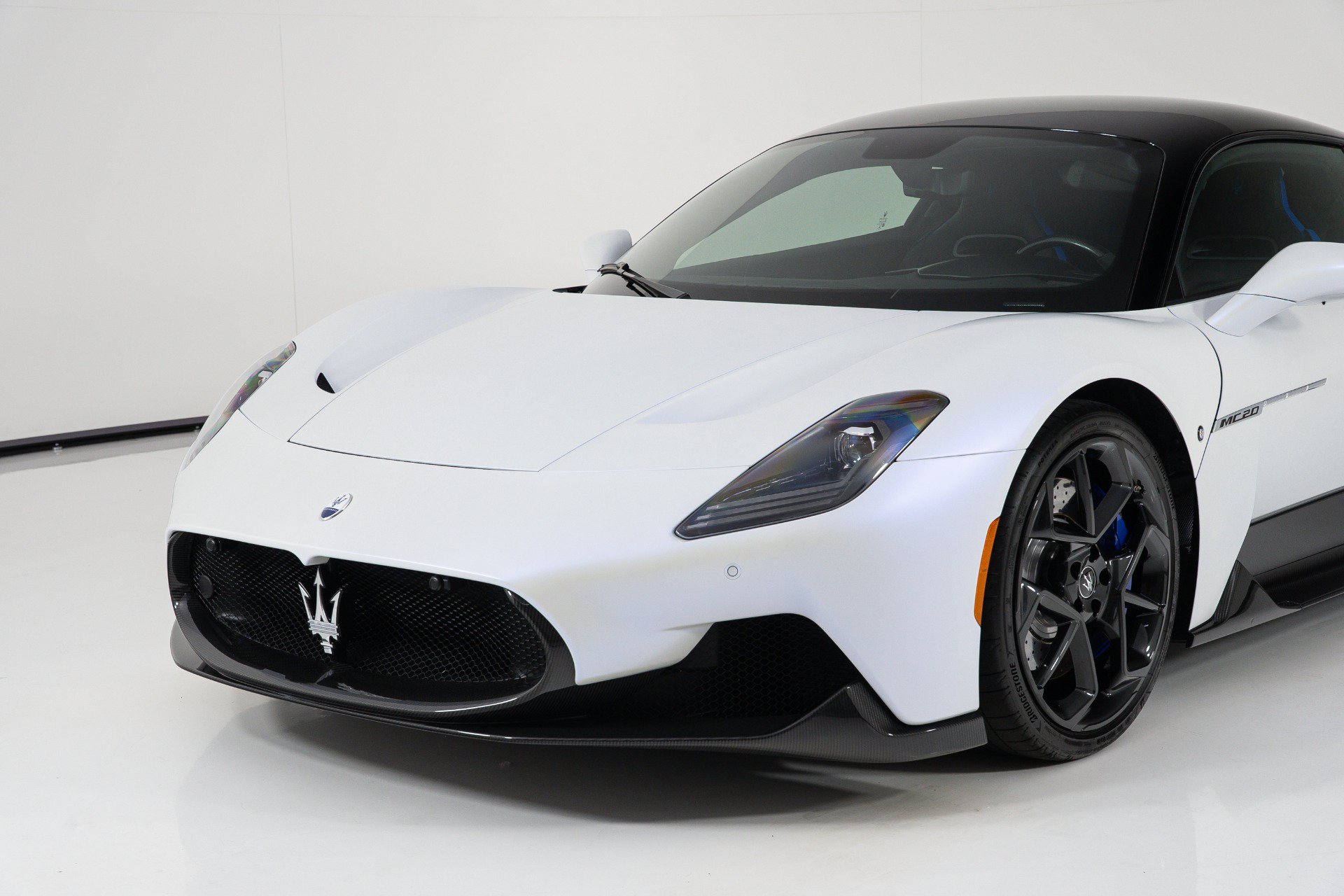 Used 2022 Maserati MC20 Coupe RWD image 53