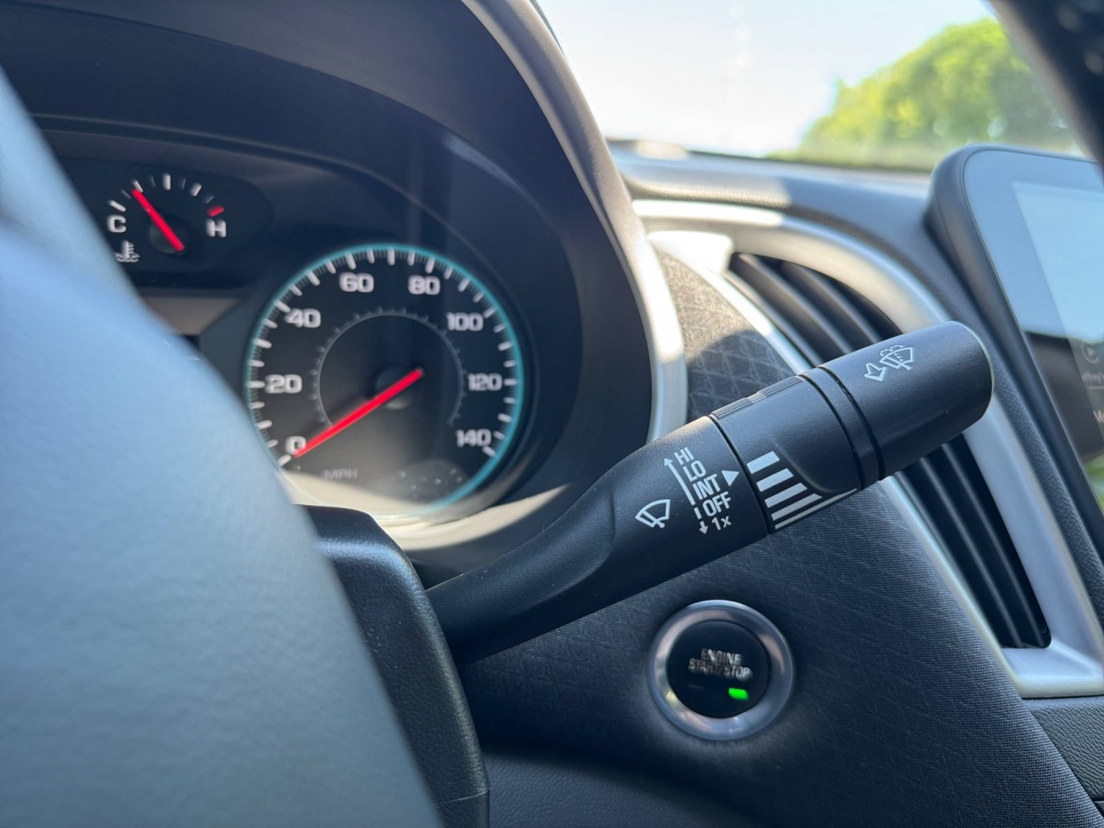 Used 2021 Chevrolet Malibu RS FWD image 17