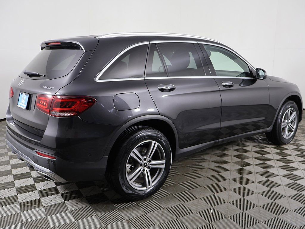 Used 2021 Mercedes-Benz GLC 300 4MATIC w/ Multimedia Package image 11