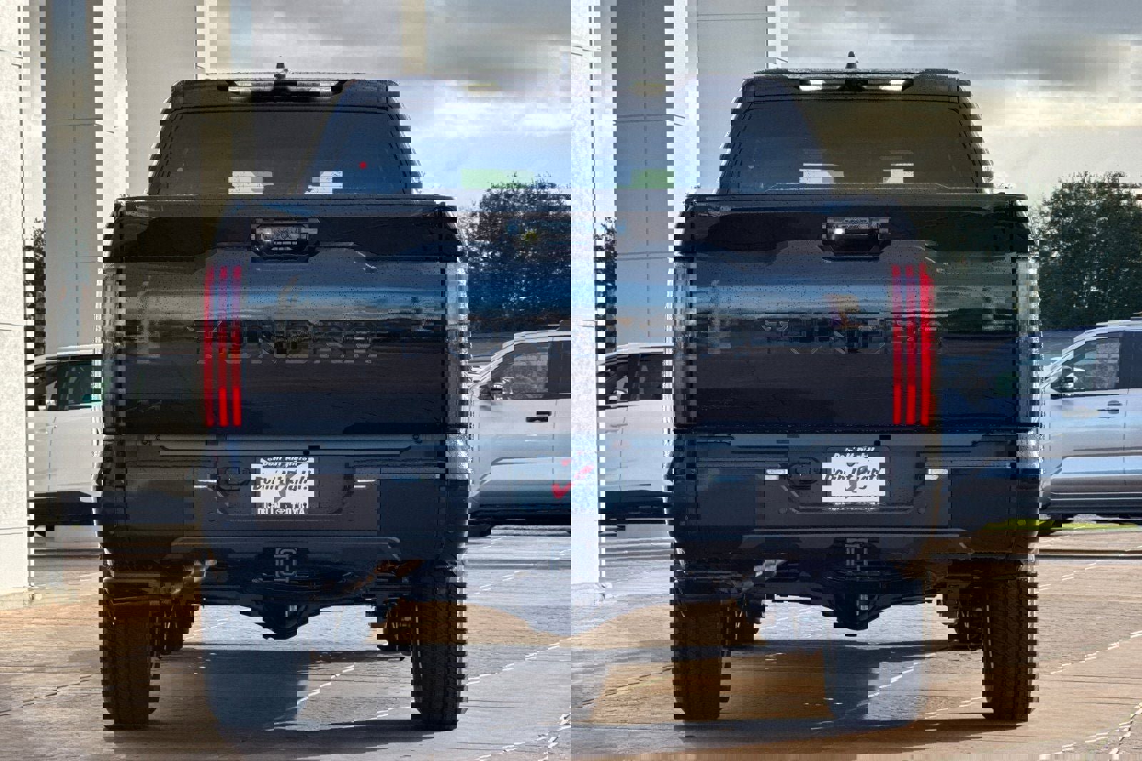 New 2026 Toyota Tundra Platinum image 5