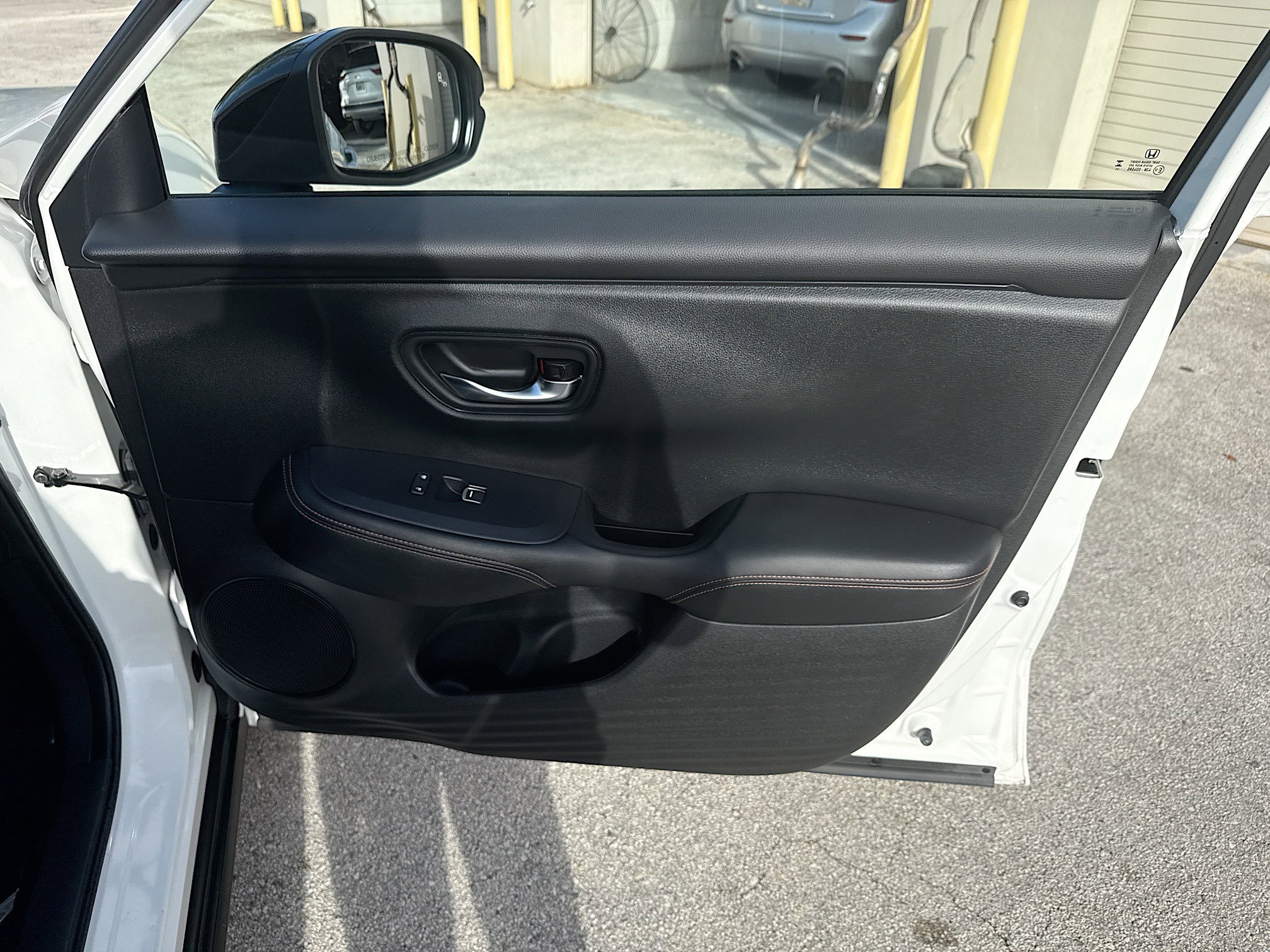 Used 2024 Honda HR-V Sport image 30