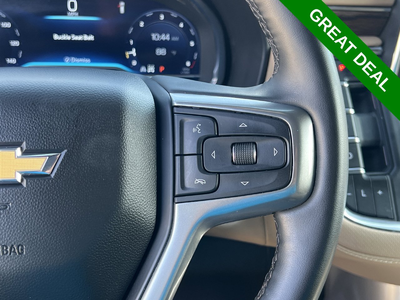 Used 2024 Chevrolet Tahoe Premier AWD/4WD image 15