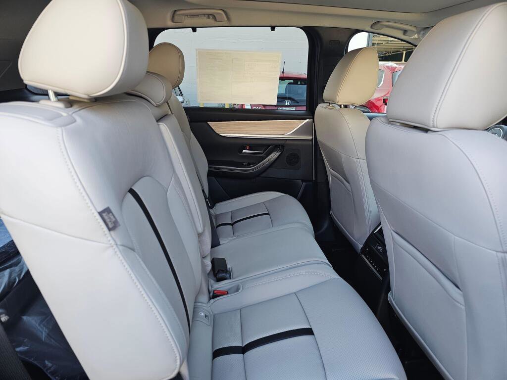 New 2026 MAZDA CX-90 3.3 Turbo w/ Premium Sport Pkg image 12