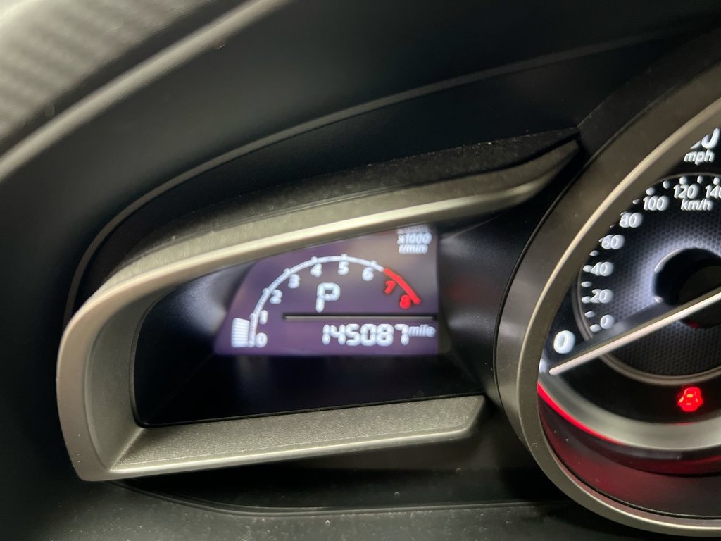 Used 2014 MAZDA MAZDA3 i Touring FWD image 13