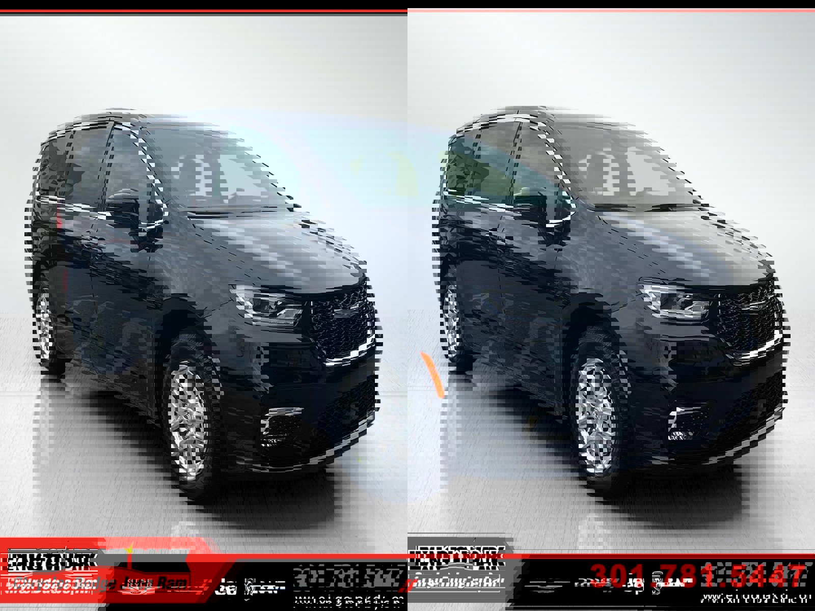 New 2026 Chrysler Pacifica Select