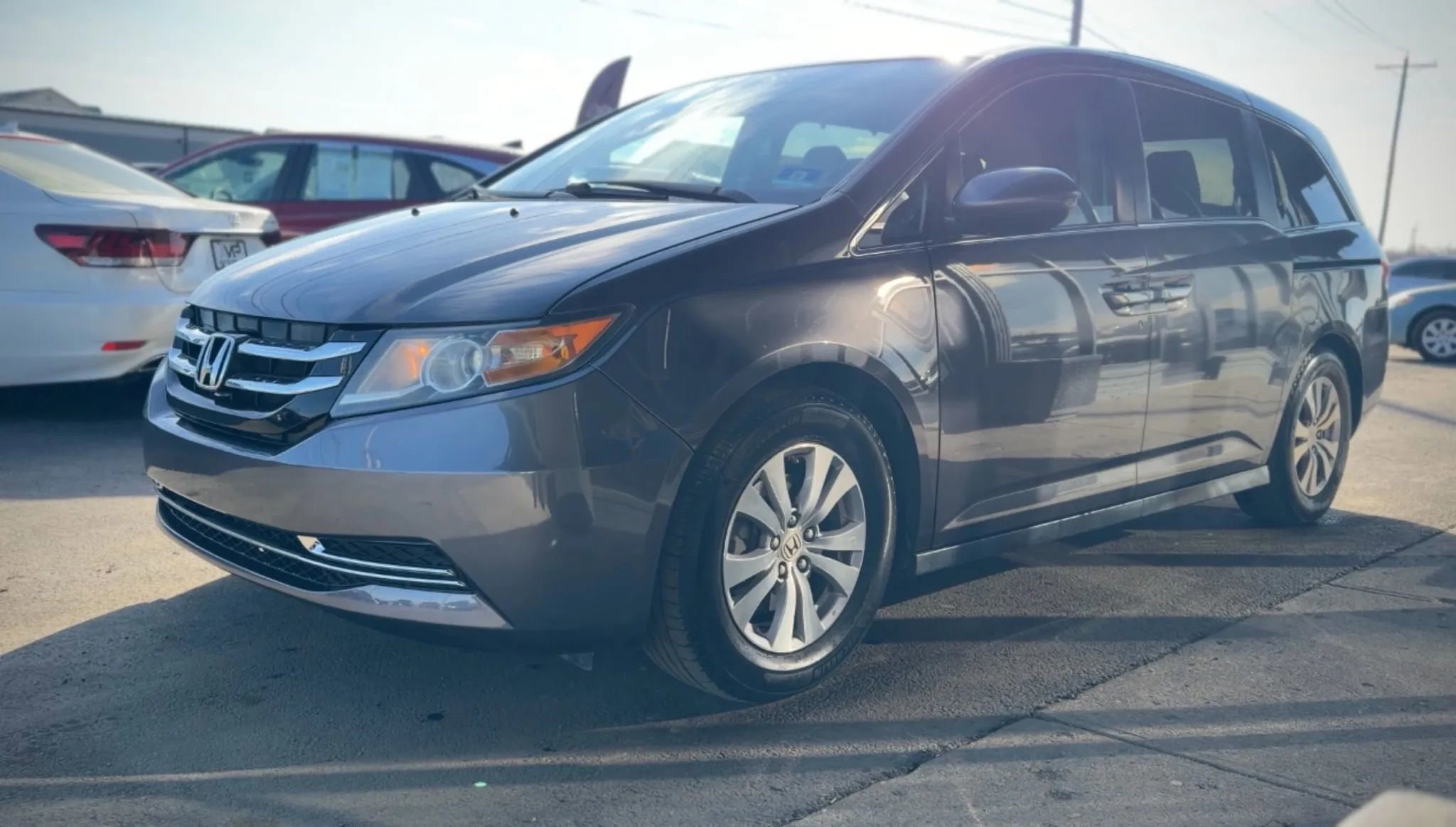 Used 2016 Honda Odyssey SE image 5