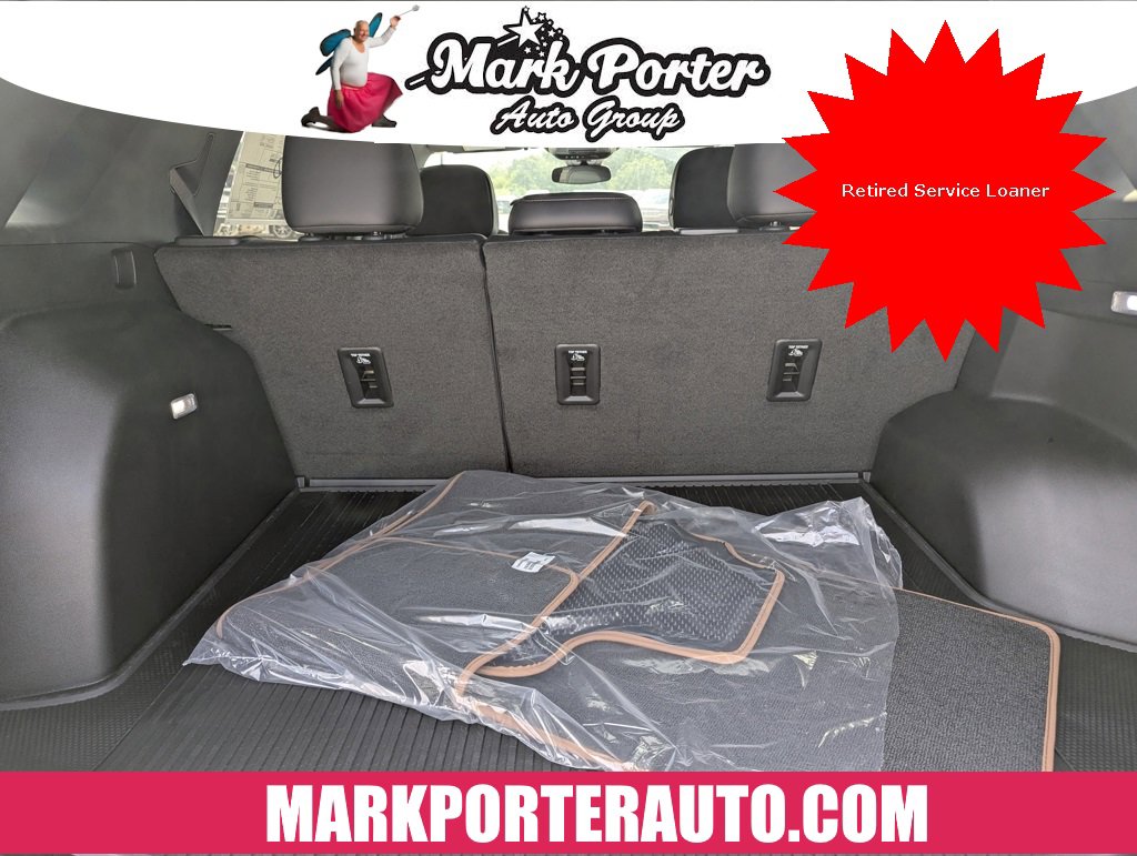 New 2026 GMC Terrain AT4 w/ LPO, Floor Liner Package image 16
