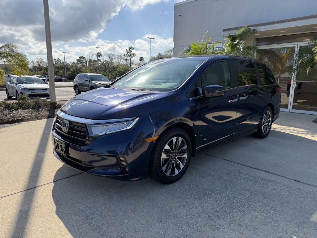 Certified 2024 Honda Odyssey EX-L image 8